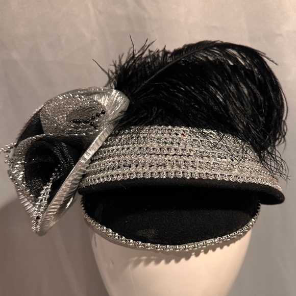 Vintage 80s Black and Silver Women's Wool Hat Made in USA - Picture 9 of 11